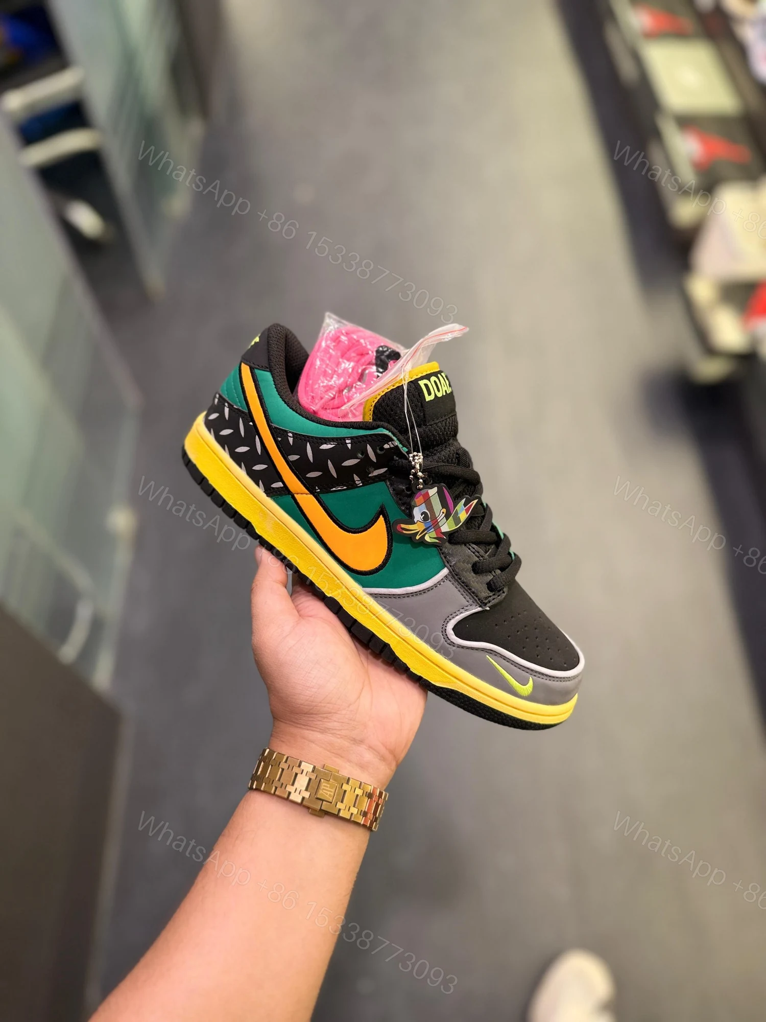 View 10 of FIRST COPY NIKE SB DUNK WHAT THE DUCK