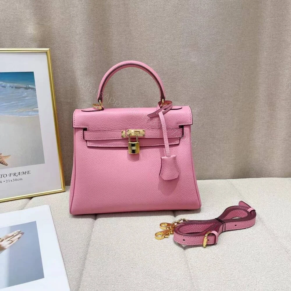 View 2 of Hermès Kelly 28 Sellier Handbag In Rose 28Cm