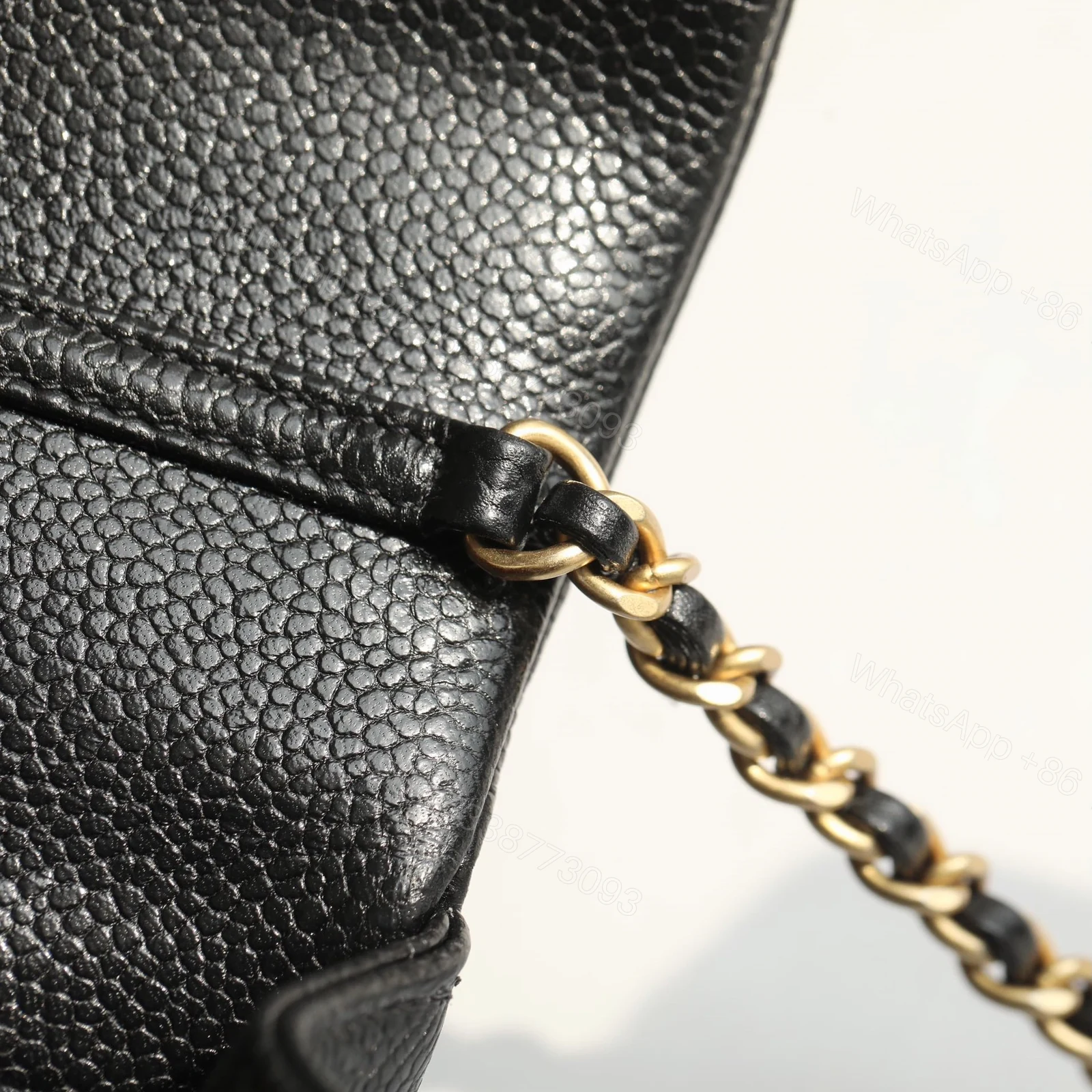 View 25 of 高仿Chanel*24K系列AS5218迷你牛皮單肩包