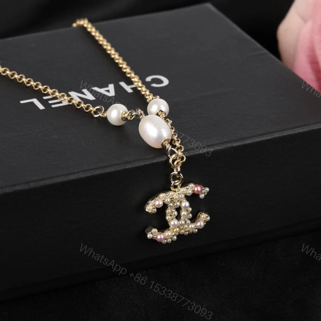 EN – Lux Necklace CHL041 — view 1