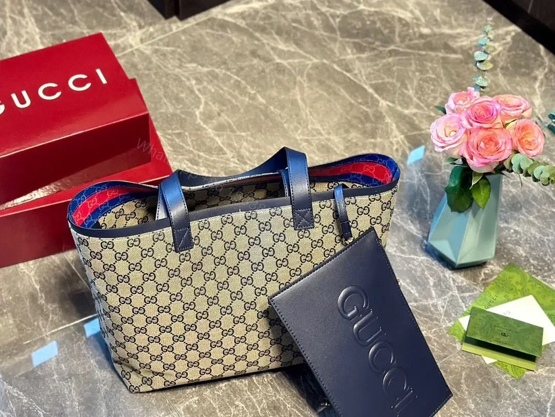 GUCCI — view 1