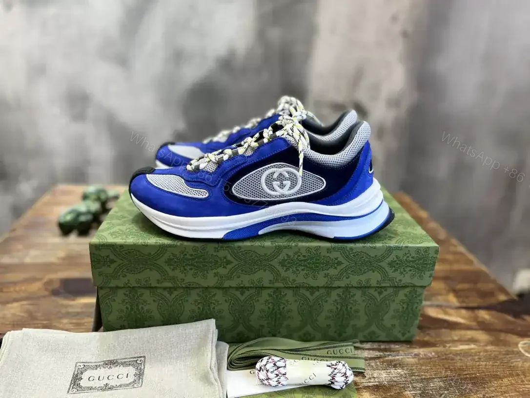 View 2 of GUCCI RUN TRAINER SNEAKERS IN BLUE – GC160