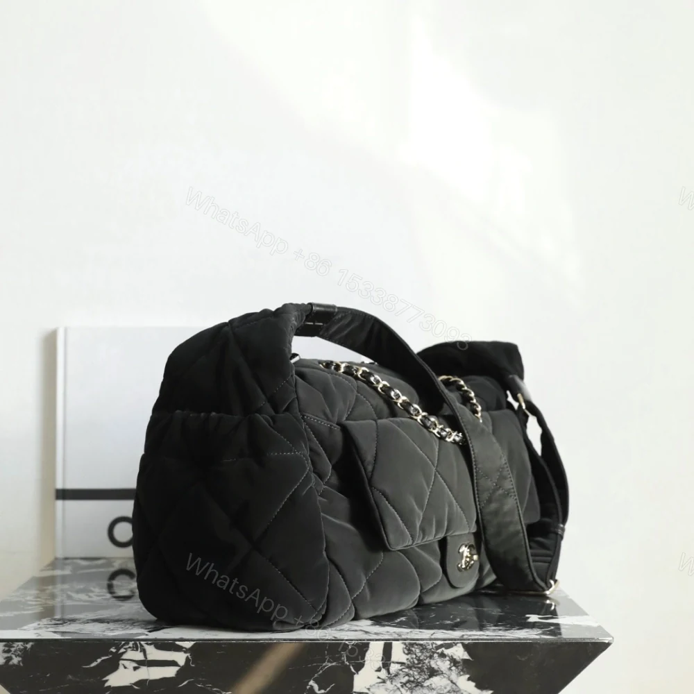 View 3 of 高仿Chanel*25N系列AS5055絲絨單肩包黑色免檢版