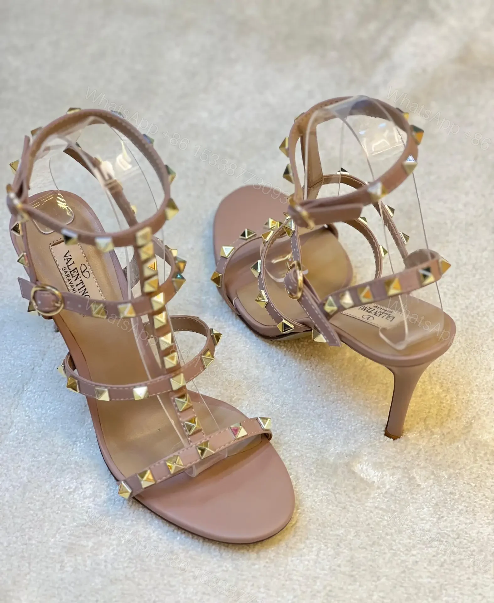 VALENTINO — view 1