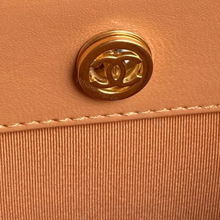 View 7 of Coral Quilted Handbag: Luxe Chain-Linked Everyday Glamance