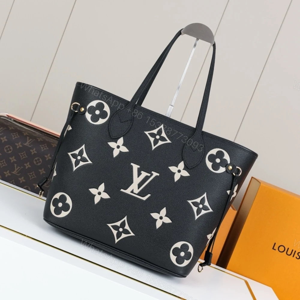 View 3 of Louis Vuitton Neverfull MM Black 31Cm M58907