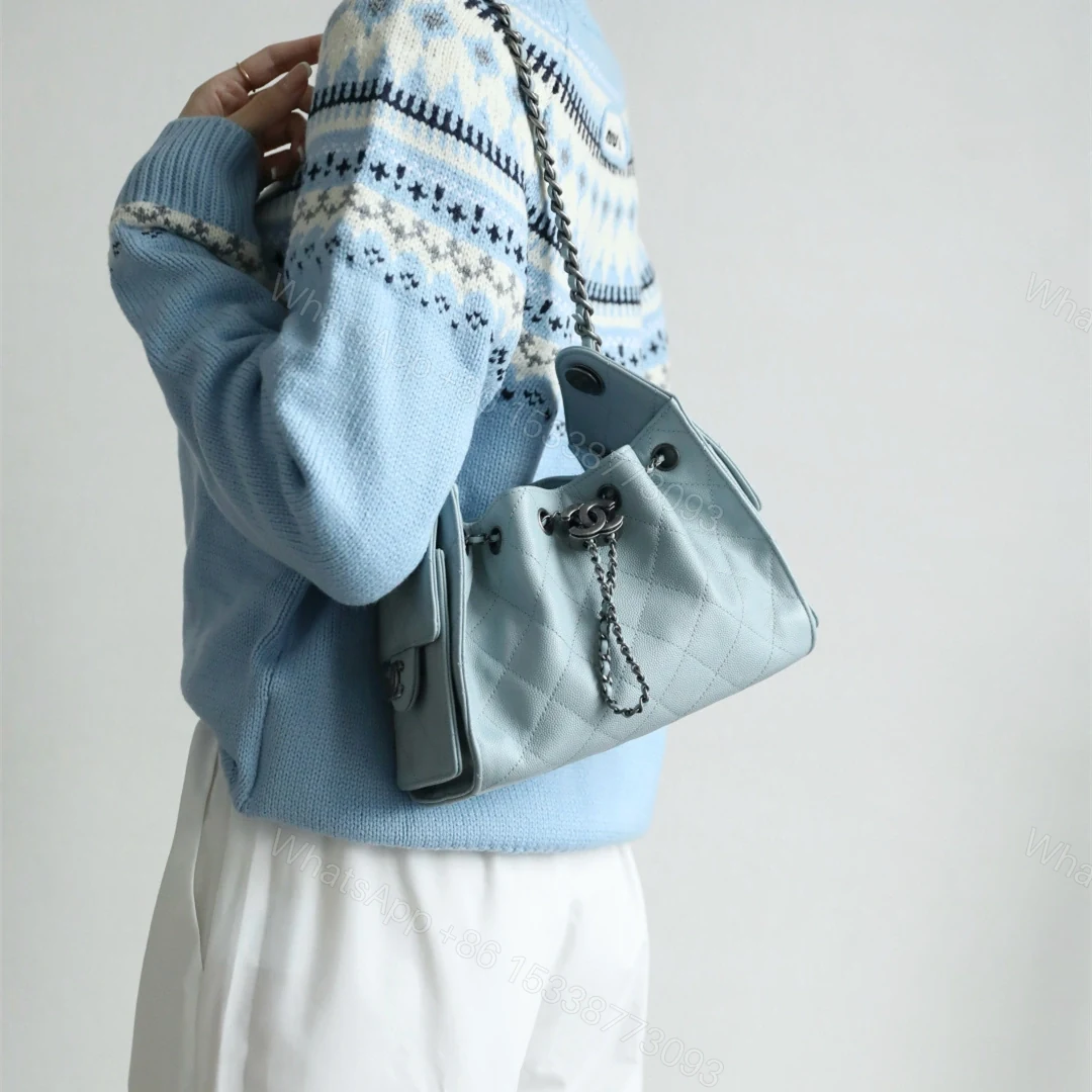View 17 of 高仿Chanel*26C/25Bag系列AS5311小牛皮手袋Mini霧霾藍免檢版