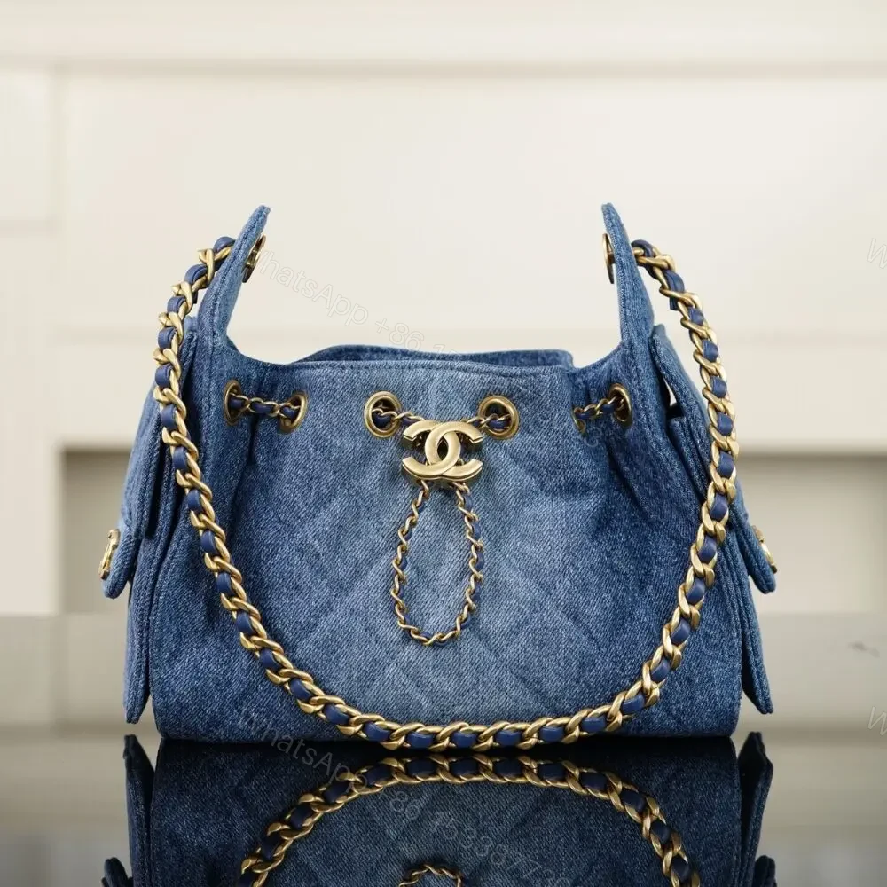 Chanel Mini 25 hobo bag — view 1