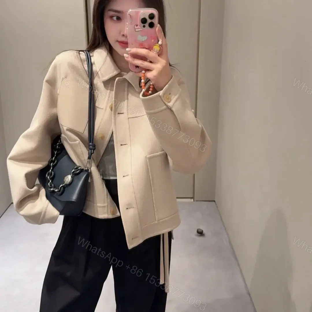View 19 of 高仿Loewe*Ola系列5544小牛皮腋下包深藍色中號免檢版