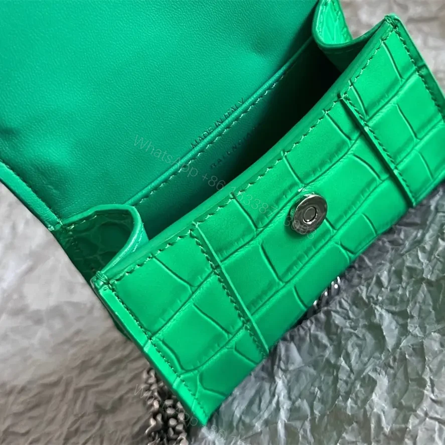 View 8 of 高仿Balenciaga*Nano系列迷你沙漏包綠色