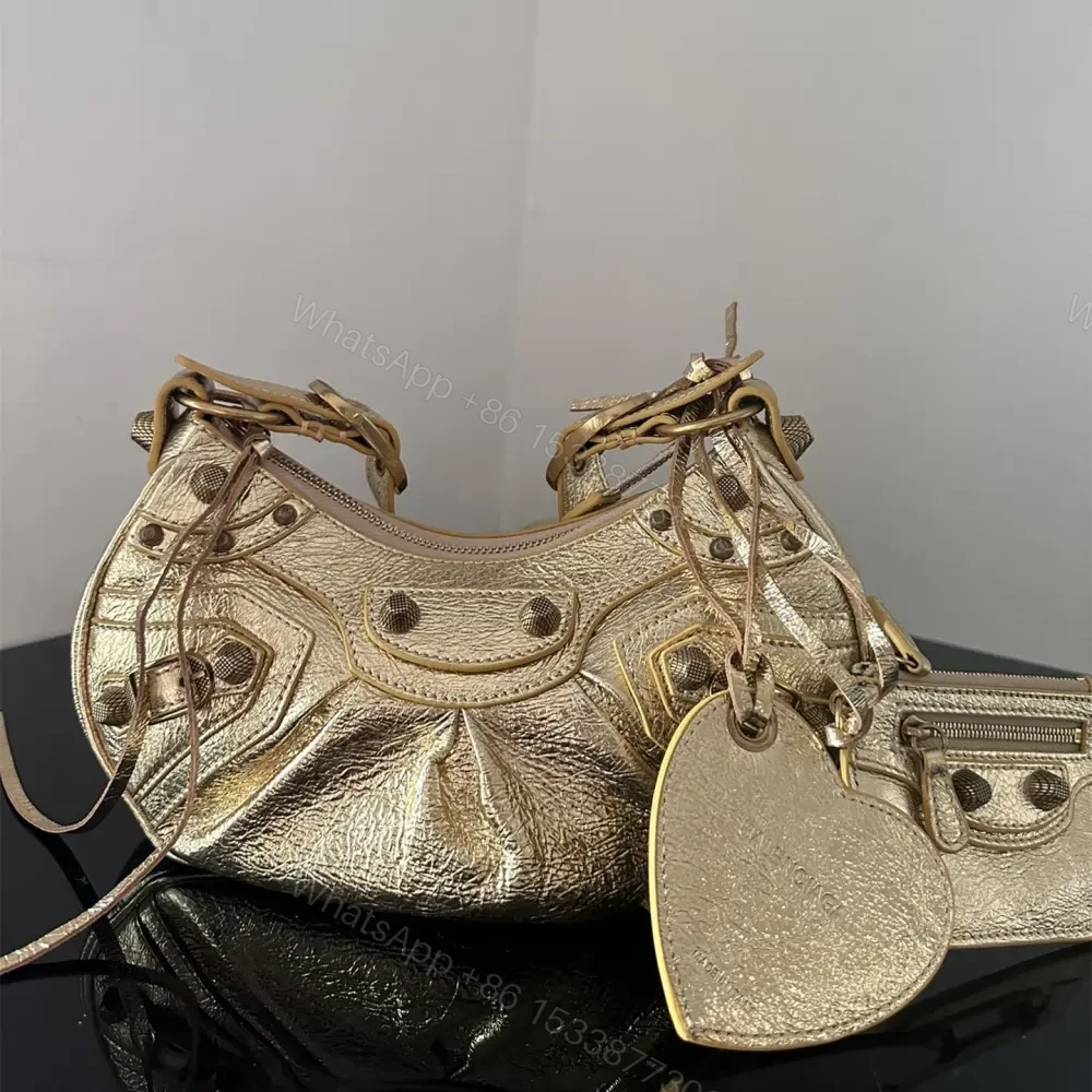 高仿Balenciaga*LeCagole系列餃子包金色XS — view 1