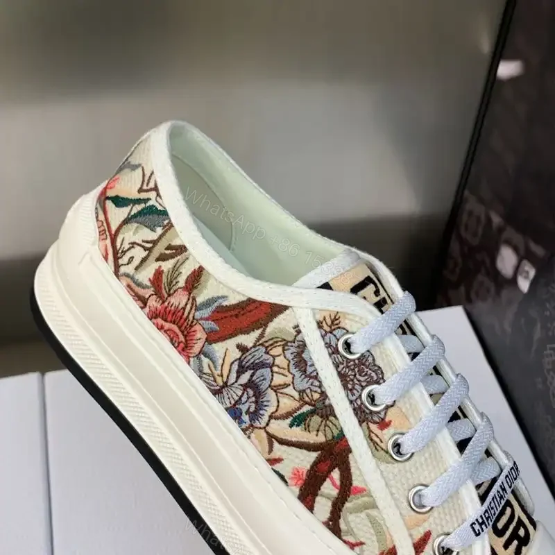 View 3 of WALK’N’DIOR PLATFORM SNEAKERS UNISEX JARDIN D’HIVER EMBROIDERED WHITE – CD154