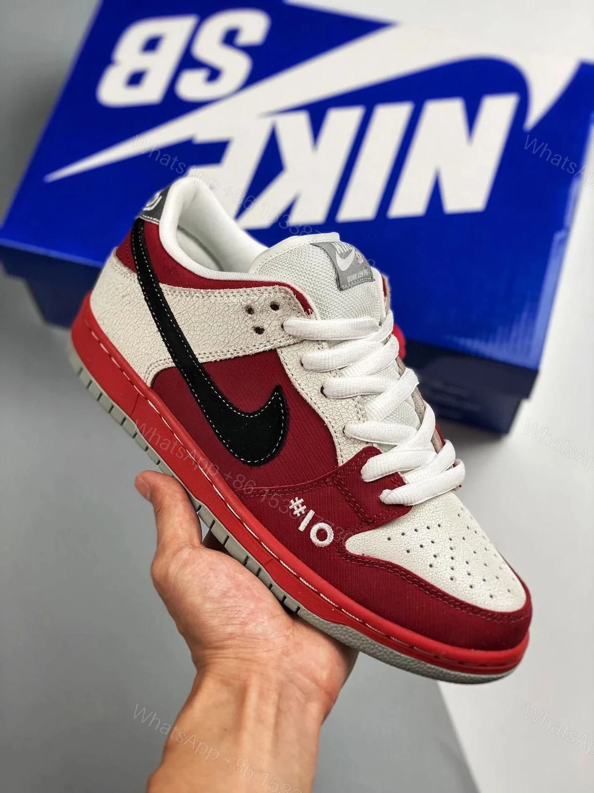 View 3 of FIRST COPY NIKE SB DUNK SKATEBOARD LOW ROLLER DERBY