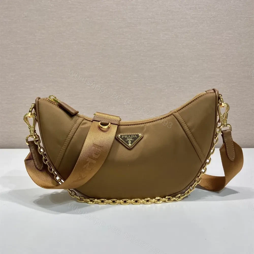 高仿Prada*RE-Nylon系列1BH222單肩半月包棕色免檢版 — view 1