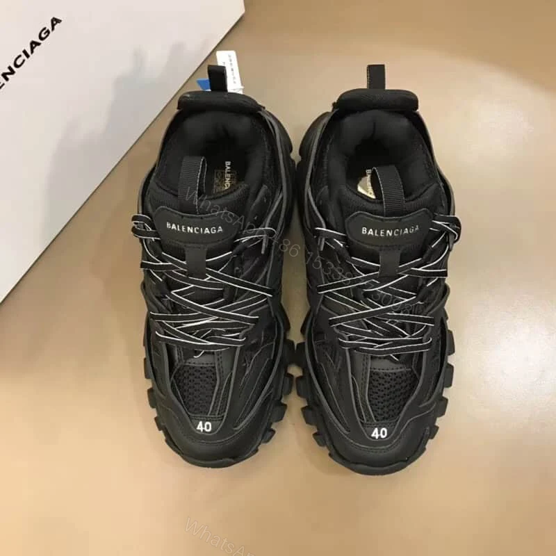 View 4 of BALENCIAGA TRACK TRAINER – BB2