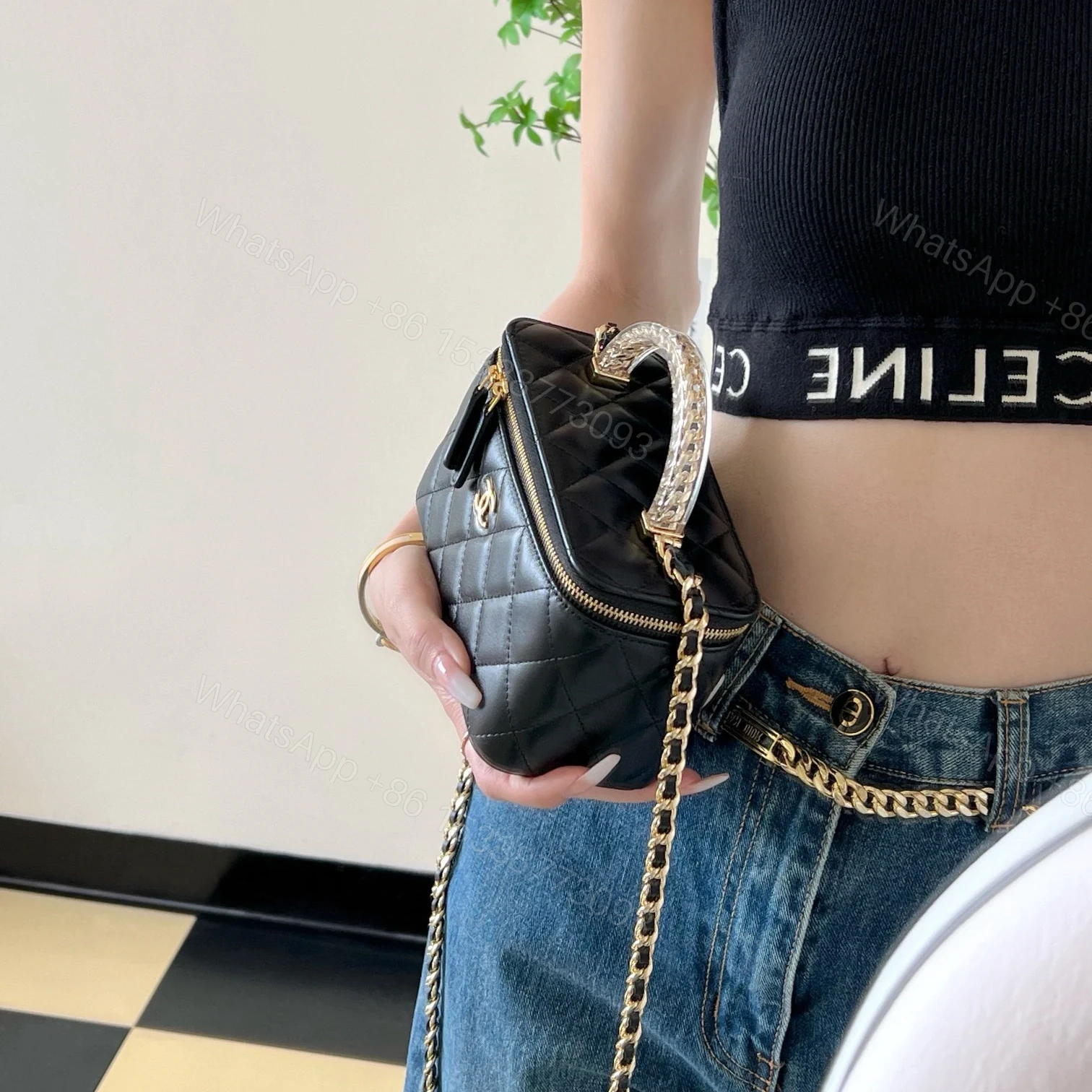 View 22 of 高仿Chanel*24S系列AS3765手柄盒子包黑色色免檢版