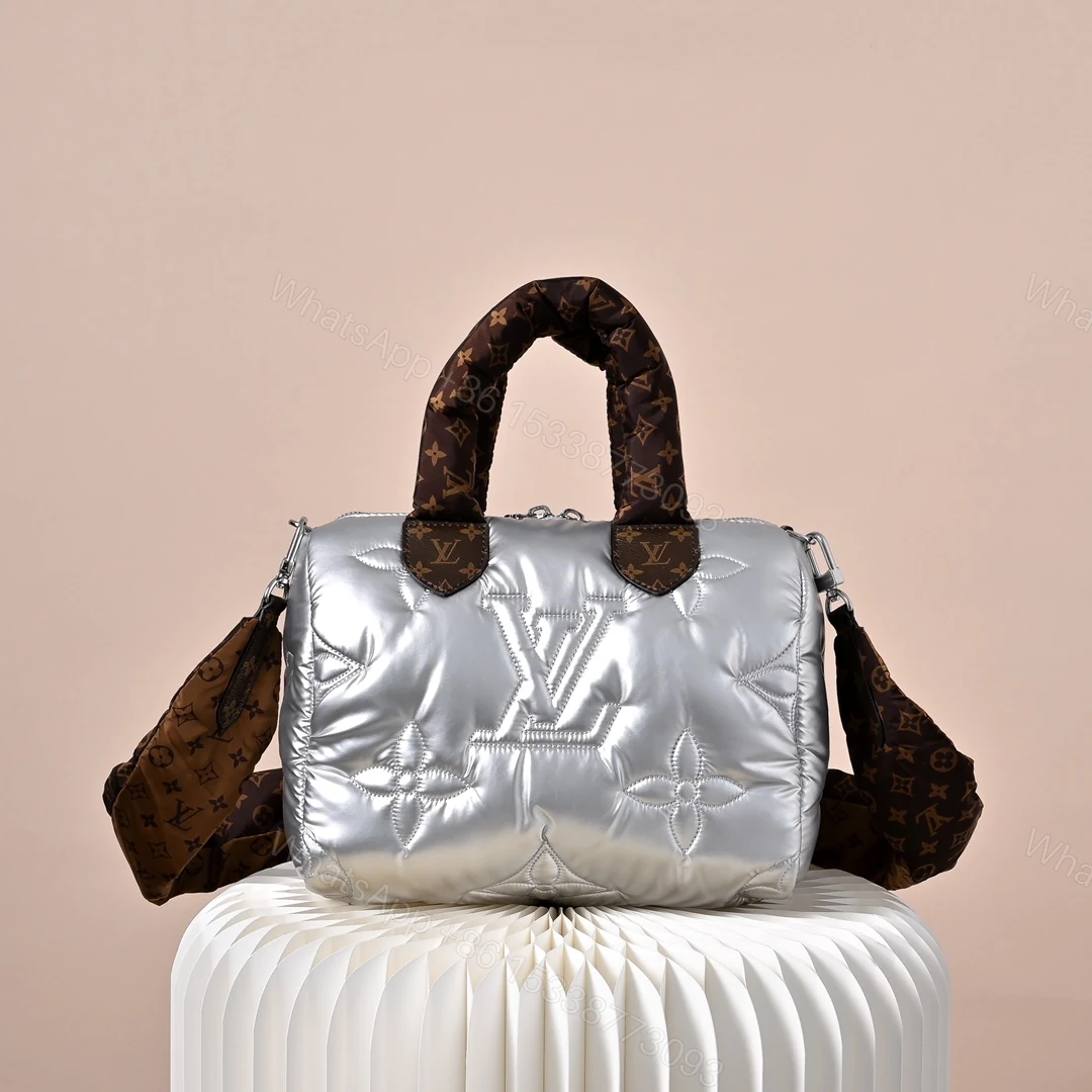 LV 原單 女款 Pillow Speedy 枕頭包 銀色 金屬光澤 潮流時尚款 — view 1