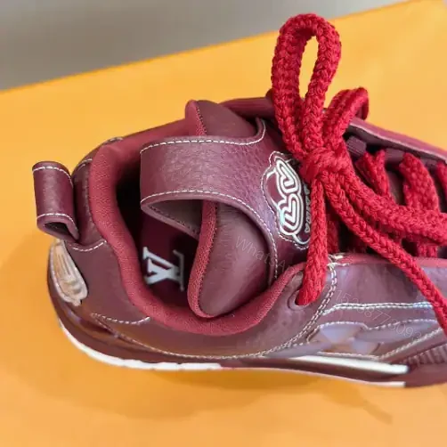 View 5 of LOUIS VUITTON SKATE SNEAKERS IN BORDEAUX RED – LSVT326