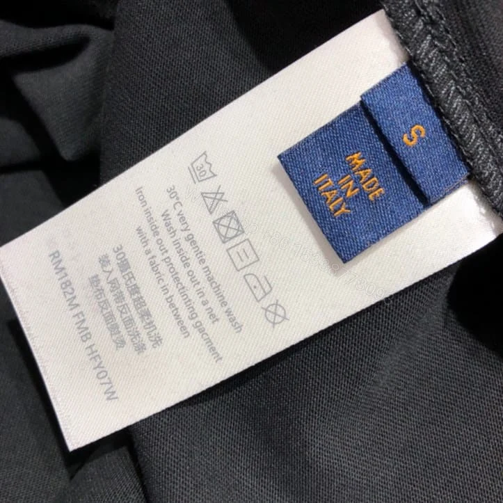 View 5 of LOUIS VUITTON T-SHIRT – LV34