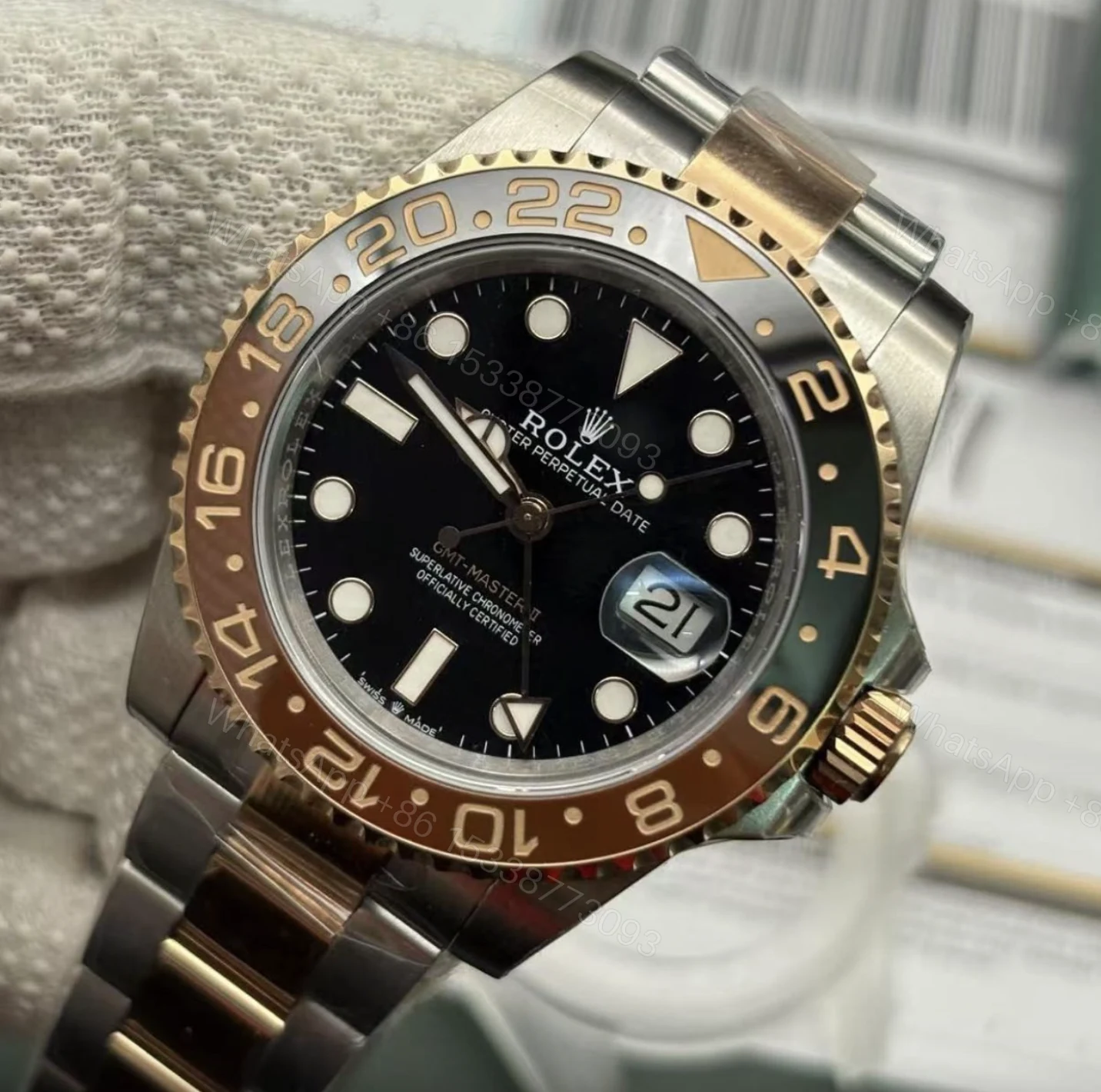 View 4 of Rolex Gmt Master 2 Root beer Replica