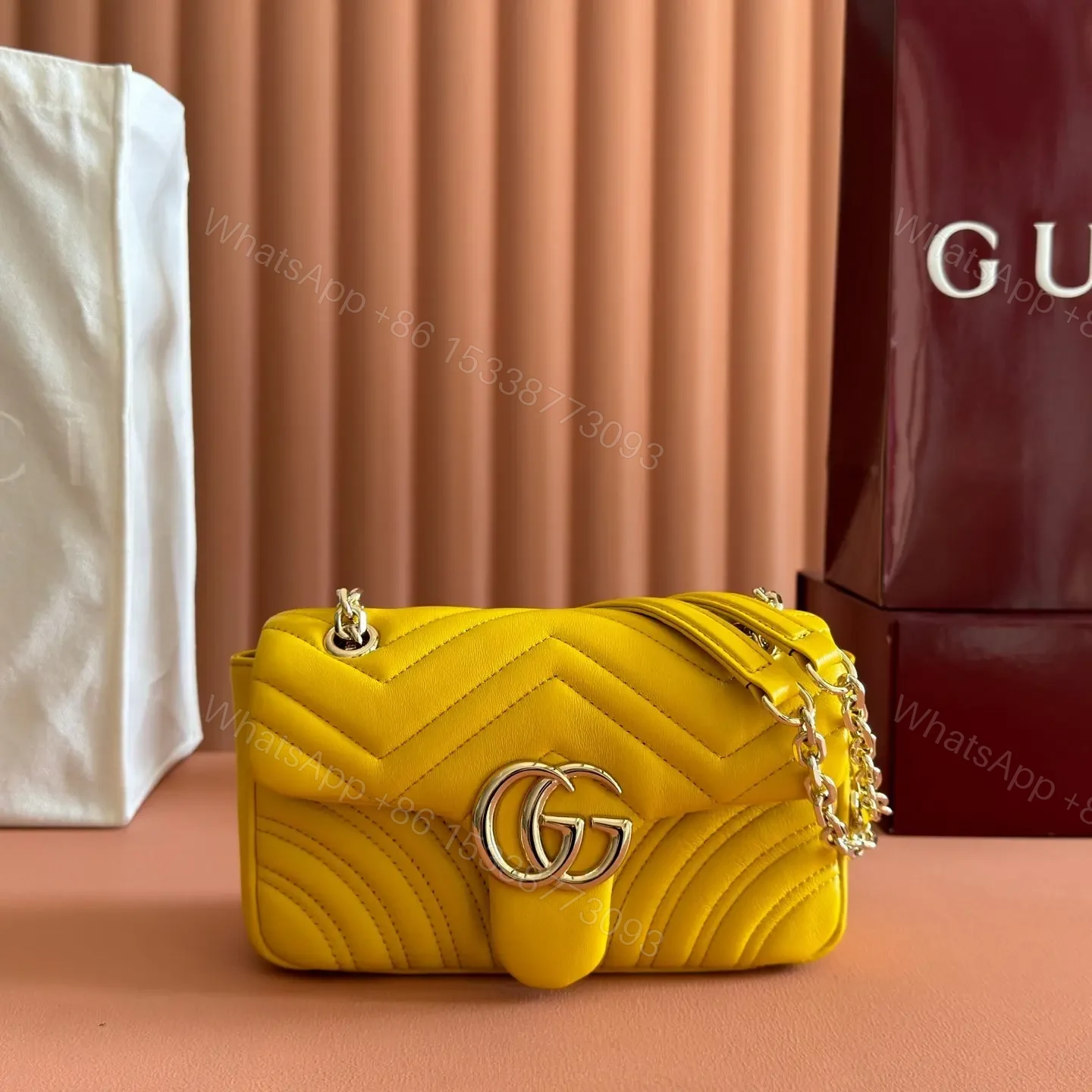 GUCCI GG MARMONT BAG 22 IN YELLOW LAMBSKIN — view 1