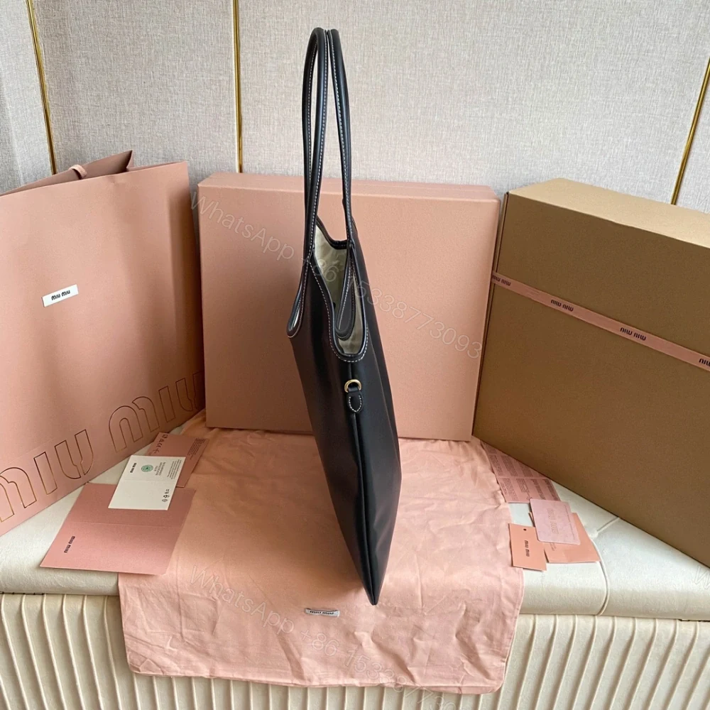 View 4 of 高仿miumiu繆繆*IVY系列5BG231限定款Tote包黑色免檢版
