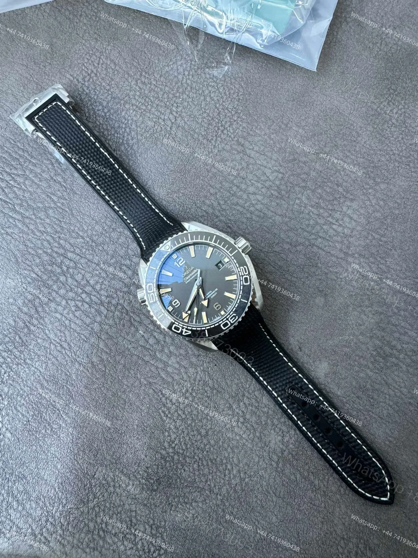 View 5 of Omega Super Clone Seamaster Planet Ocean 600M 43.5MM 215.32.44.21.01.002