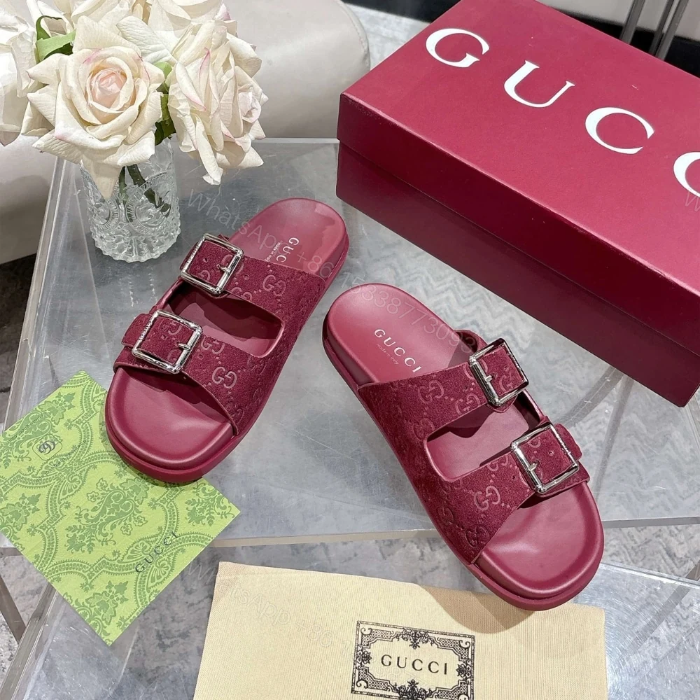 View 6 of GUCCI WOMEN’S SLIDE SANDAL BURGUNDY