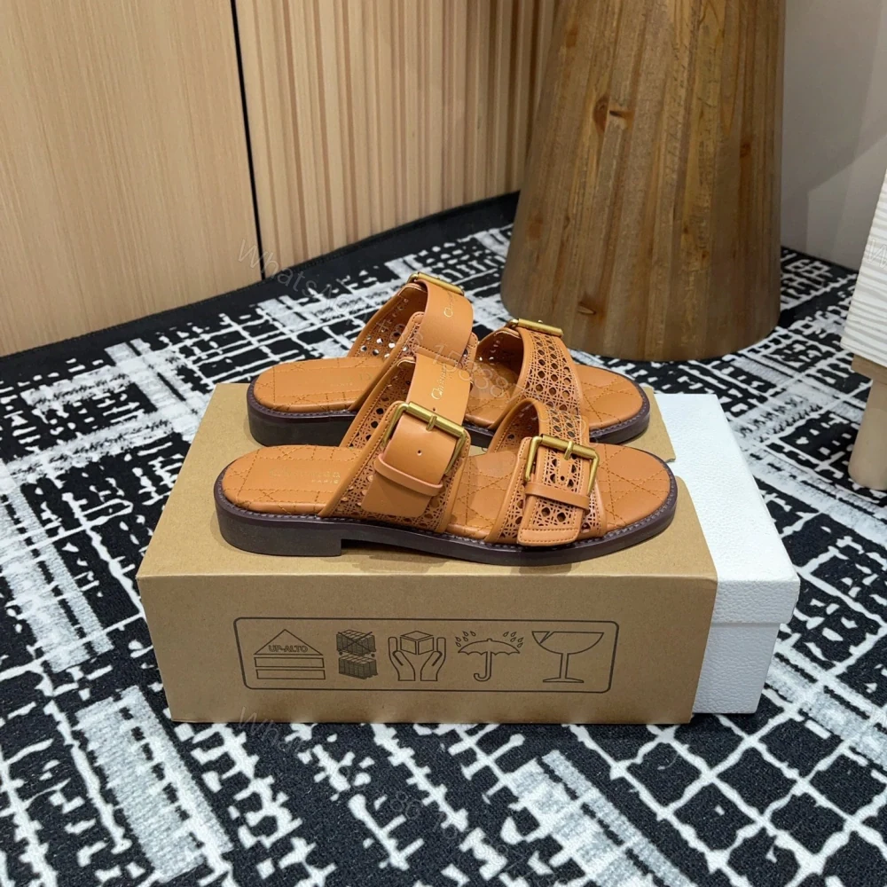 View 3 of 高仿Dior*D-Avenue系列KCO197圓頭塔扣一字拖鞋棕色免檢版