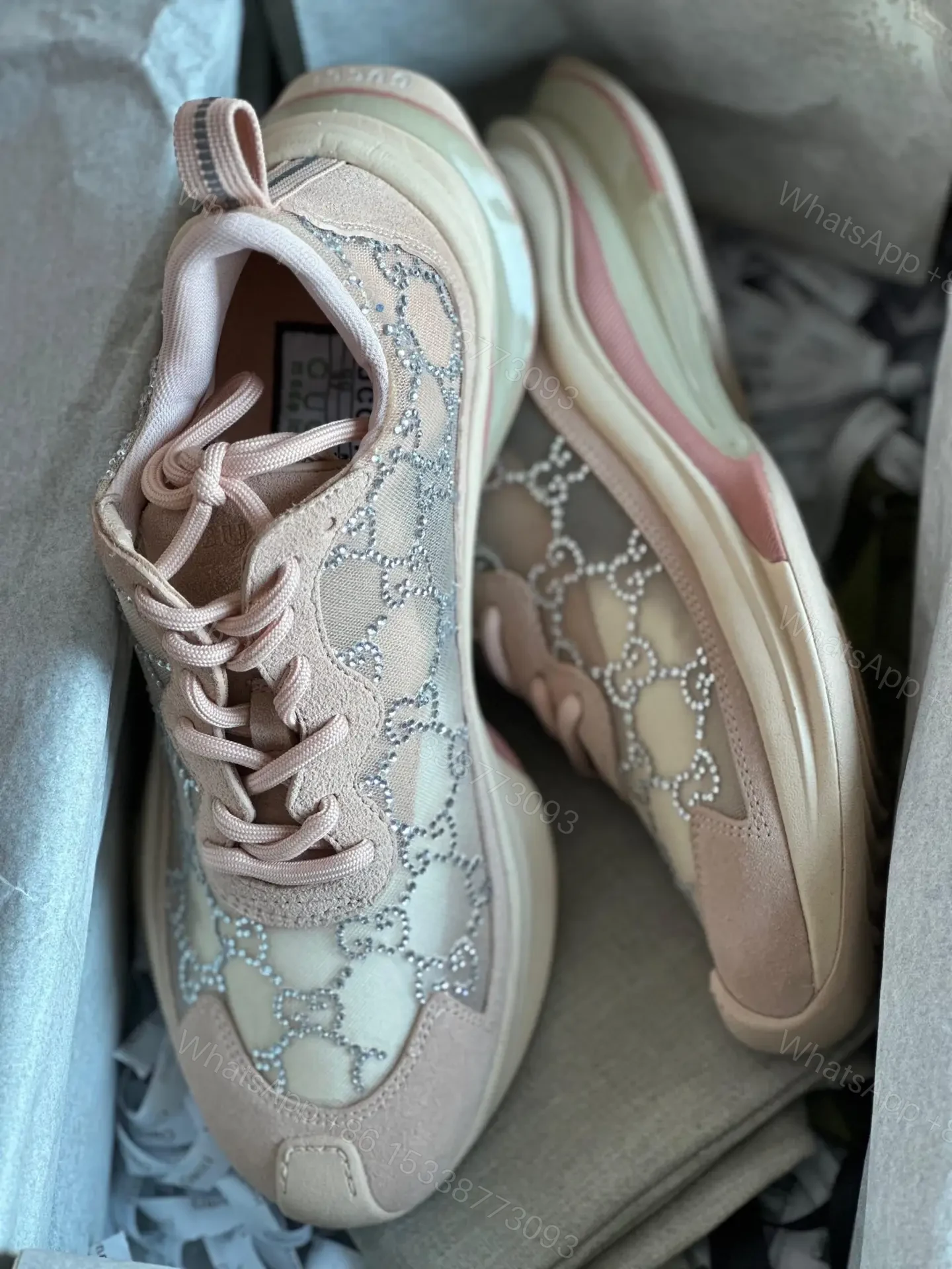 GUCCI — view 1