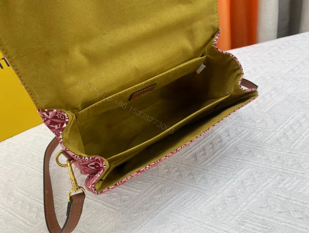 View 9 of LV By The Pool Pochette Métis