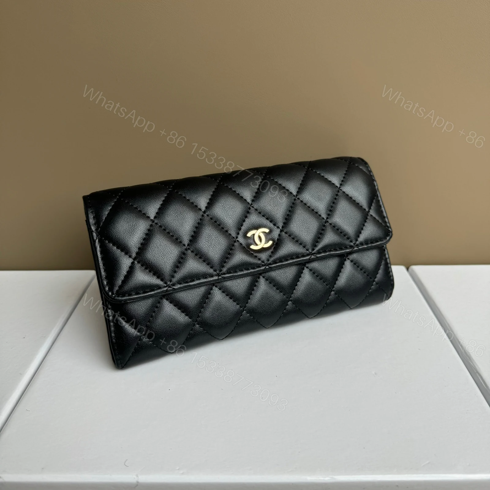 CHANEL高仿黑色經典絎縫長夾極簡雙C LOGO手拿錢包百搭時尚款 — view 1