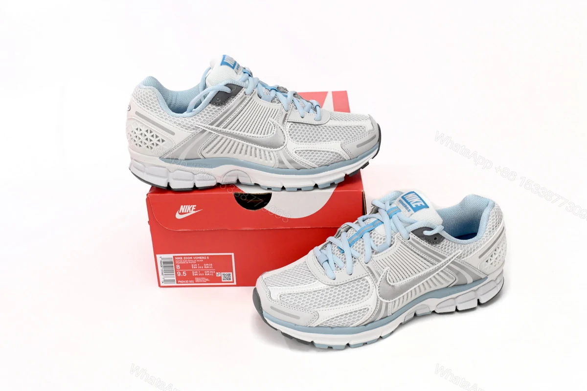 View 2 of Nike Air Zoom Vomero 5 520 Pack Ocean Bliss FN3432-001