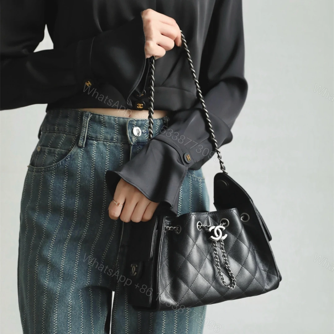 View 20 of 高仿Chanel*26C/25Bag系列AS5631小牛皮單肩包黑色銀扣Mini免檢版