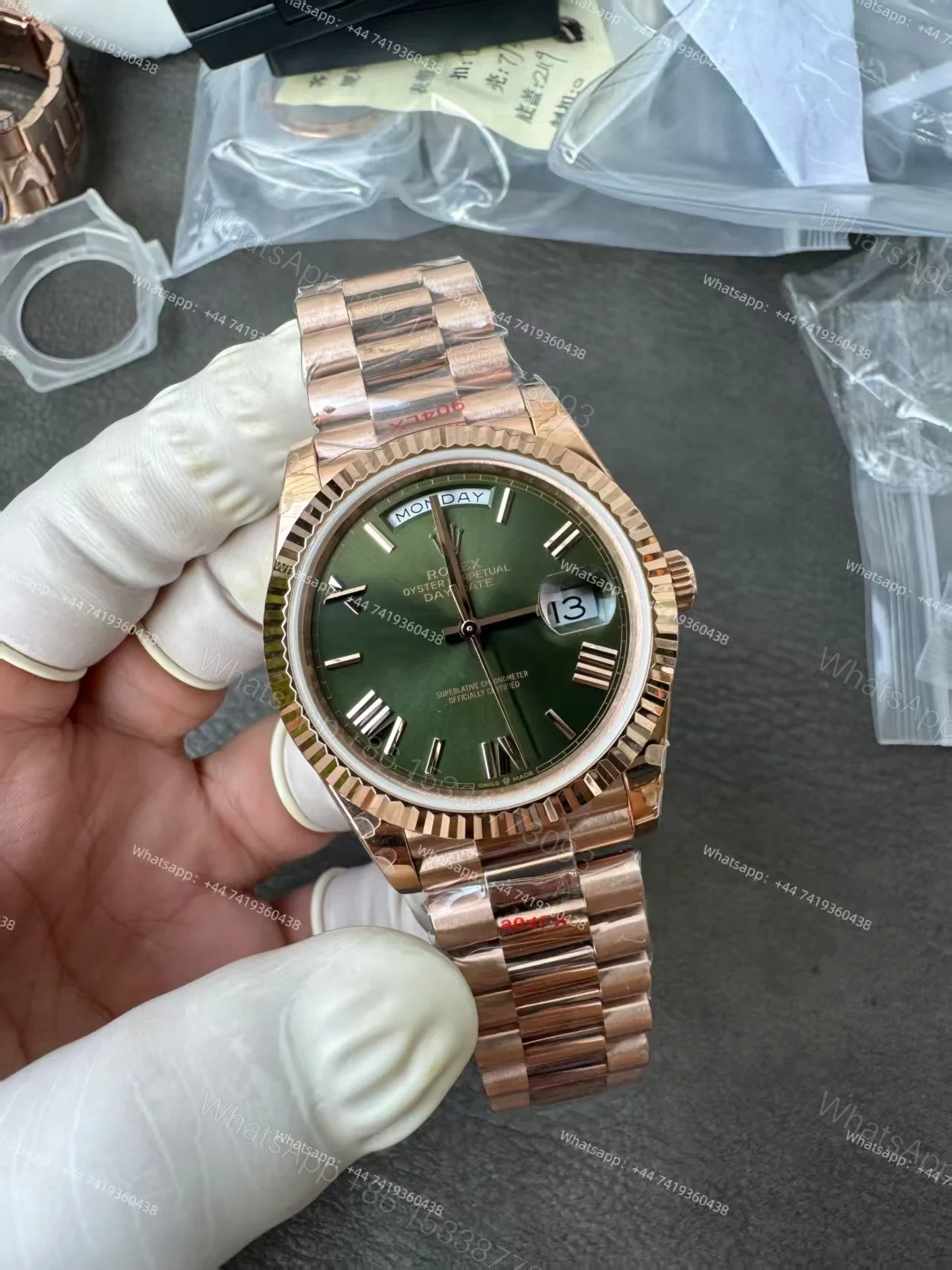 View 7 of Rolex Day-Date M228235-0025 1:1 Replica Rose Gold Olive Dial 40MM 3255 Movement Presidential Bracelet Super Clone Watch
