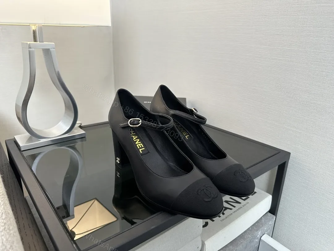 Elegant Black Mary Jane Pumps: Comfort + Couture Detailing — view 1