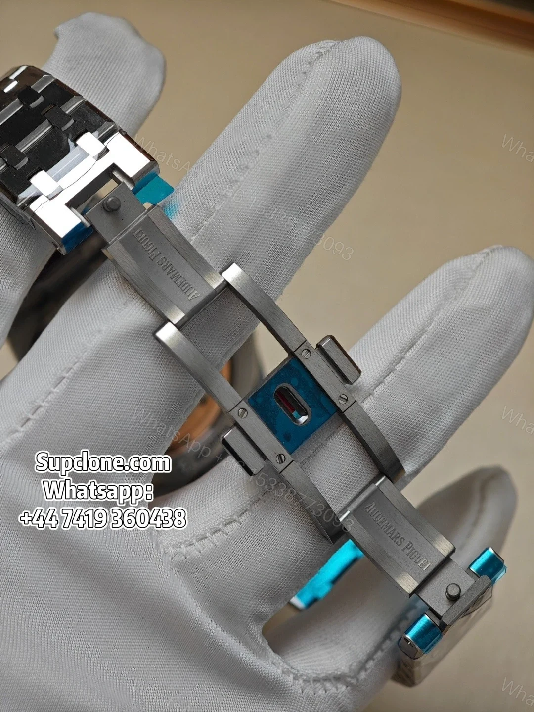 View 15 of Audemars Piguet Super Clone 1:1 Royal Oak 15500 Blue Dial