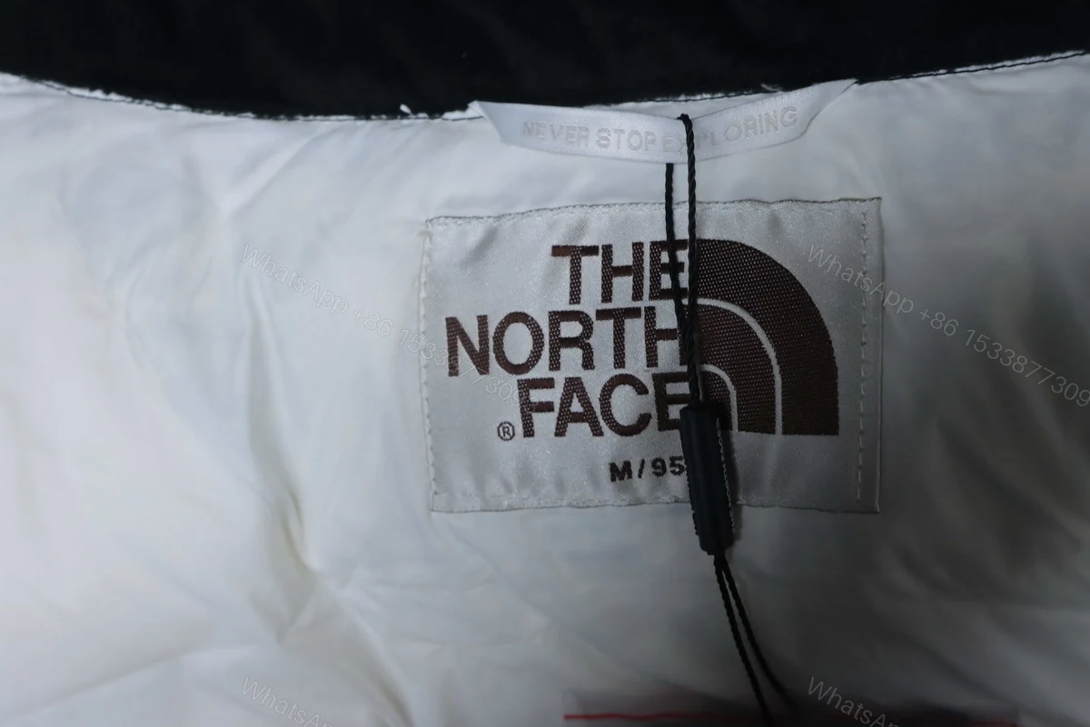 View 3 of TheNorthFace Large checkered down jacket 'White Black'