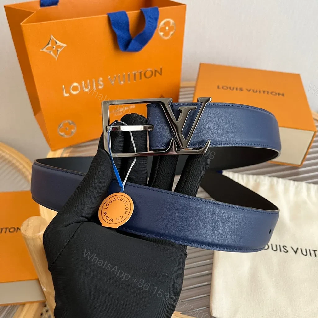 Blue Leather Belt with Signature Buckle - Modern Luxury Accessory — view 1