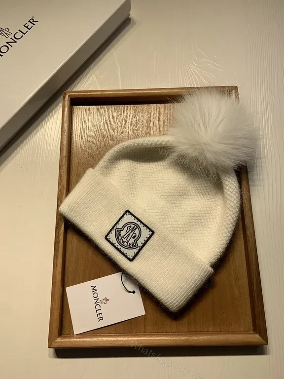 Chic White Knit Beanie with Faux Fur Pom-Pom, Moncler Style — view 1