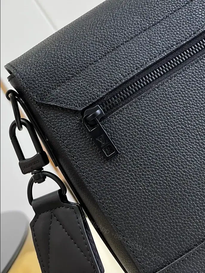 View 6 of LOUIS VUITTON TAKEOFF MESSENGER – LBV411