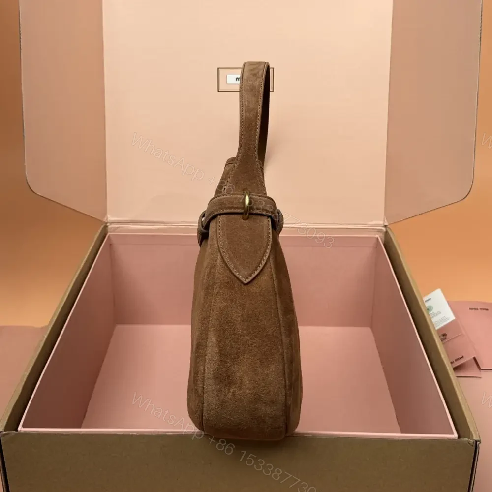 View 3 of 高仿miumiu*Aventure系列5BC181麂皮腋下包駝色中號免檢版