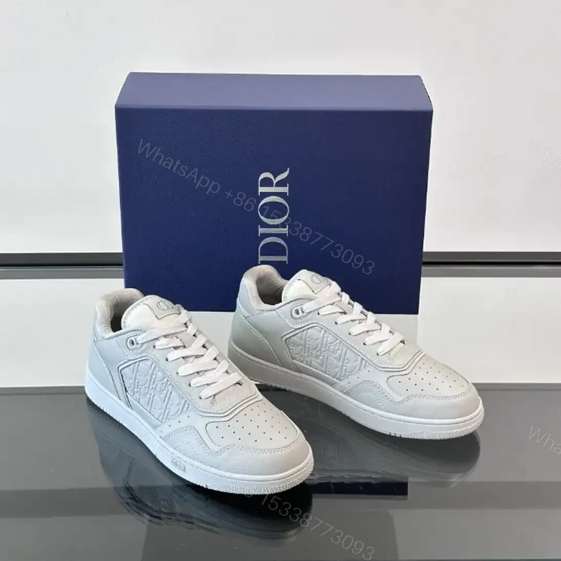 View 2 of DIOR B27 UPTOWN LOW-TOP SNEAKERS GRAY GRAINED CALFSKIN AND GRAY GRAVITY LEATHER – CD221