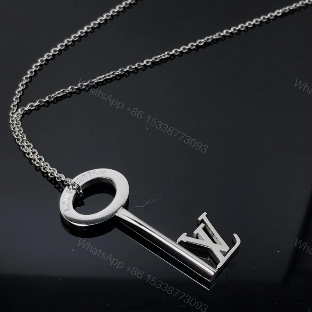 EN – Lux LV Necklaces 043 — view 2