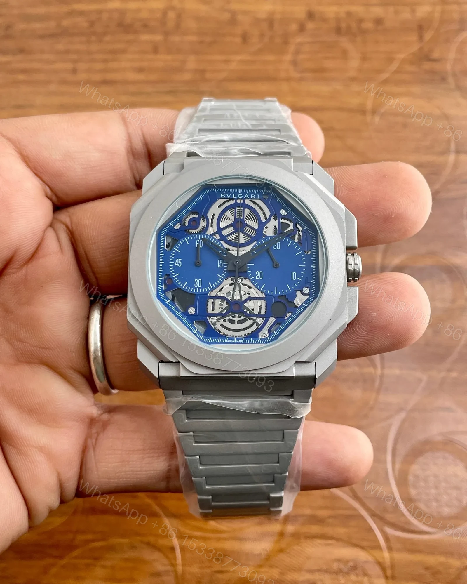 BVLGARI 40mm blue dial Chronograph — view 1