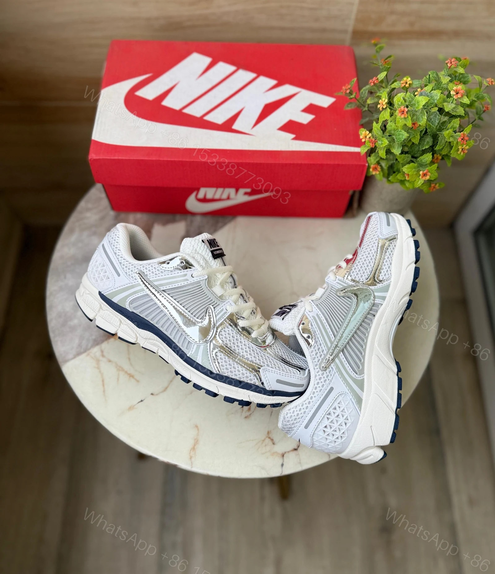 BUY FIRST COPY NIKE ZOOM VOMERO PHOTON MEN’S RUNNING SHOES — view 1