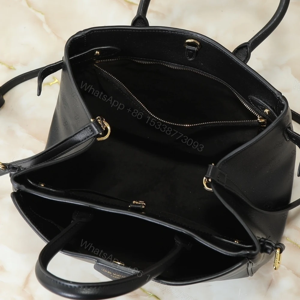 View 7 of Louis Vuitton Vendome PM Black 28Cm M26502