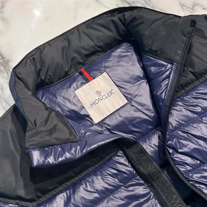 View 3 of MONCLER JACKET – MJ072