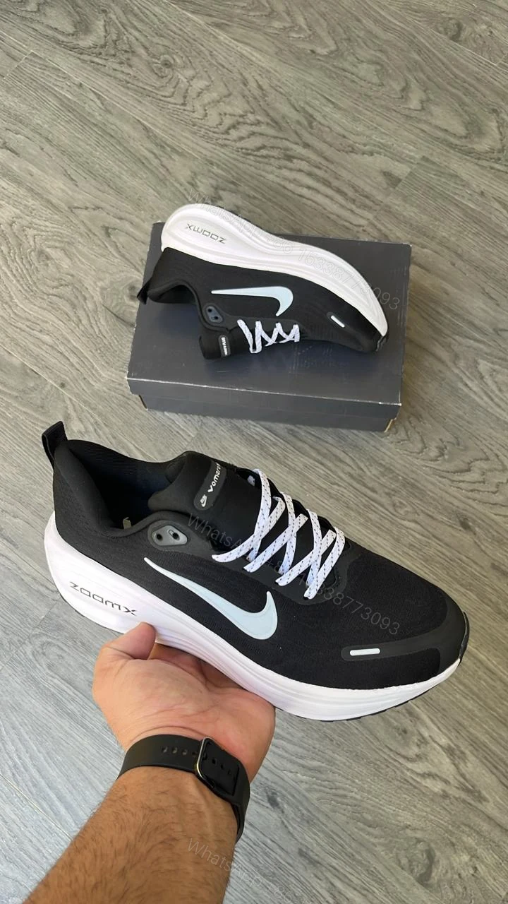FIRST COPY NIKE VOMERO PLUS RUNNING SHOE — view 2
