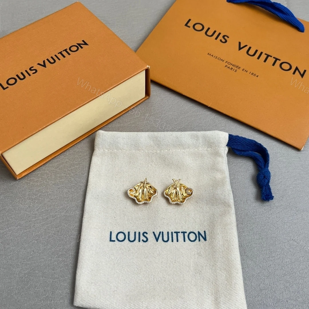 View 3 of LOUIS VUITTON LV AQUATIC EARRINGS GOLD M01632